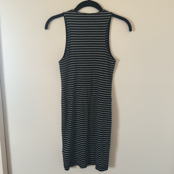 H&M Bodycon Dress - Picture 8 of 8